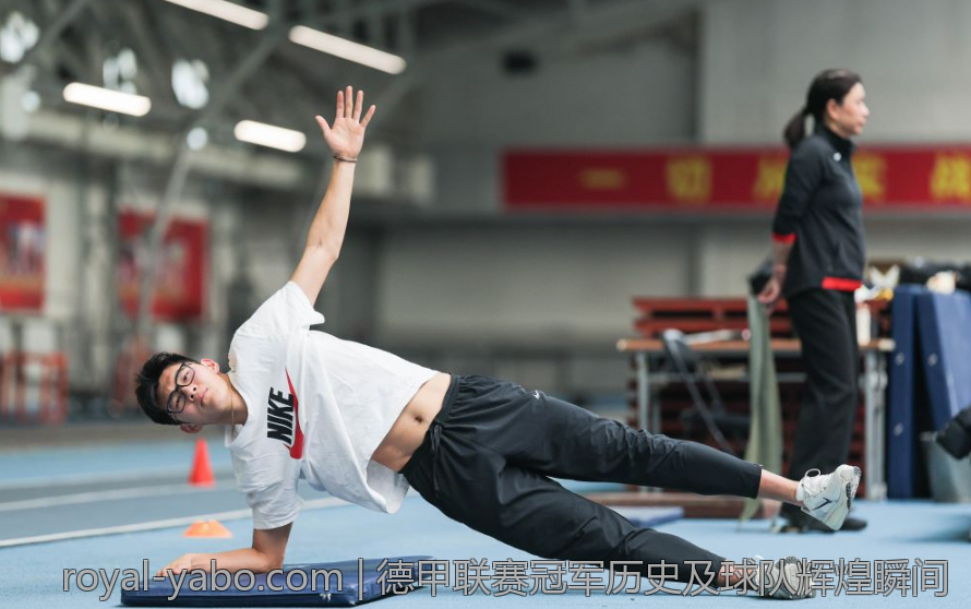 德甲联赛冠军历史及球队辉煌瞬间