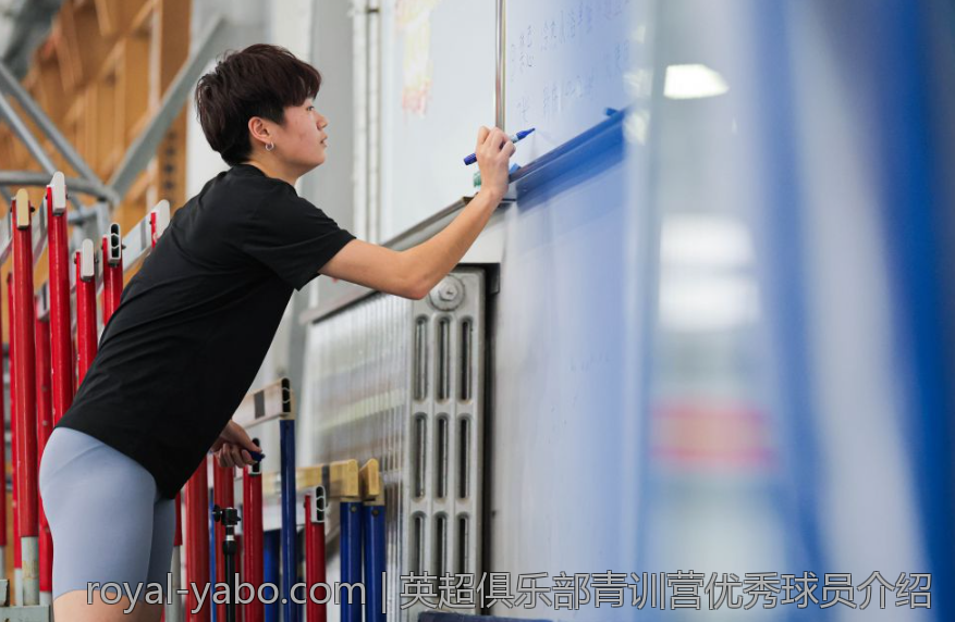英超俱乐部青训营优秀球员介绍